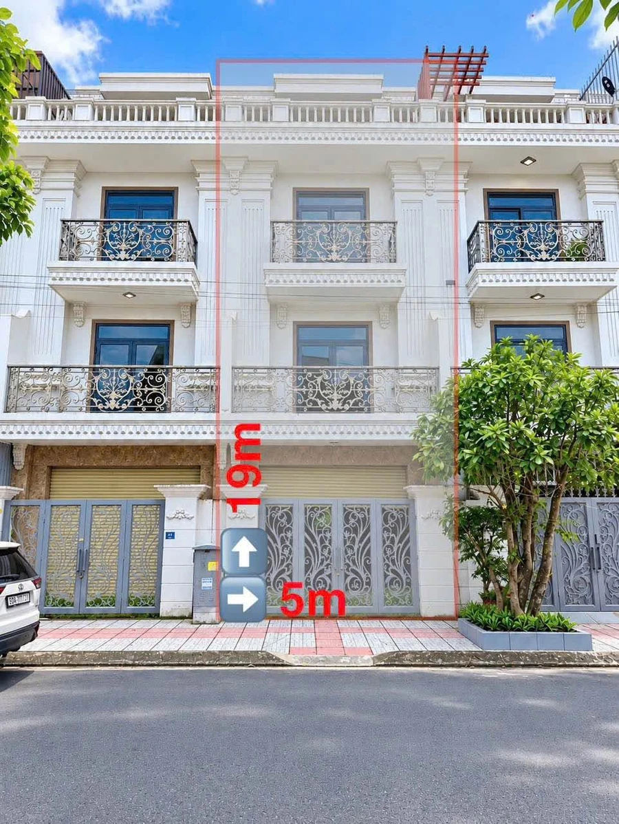 Nhà phố 1 trệt 3 lầu 95m² mặt tiền F2 Bửu Long 3 - 5,5 tỷ - Ảnh 1