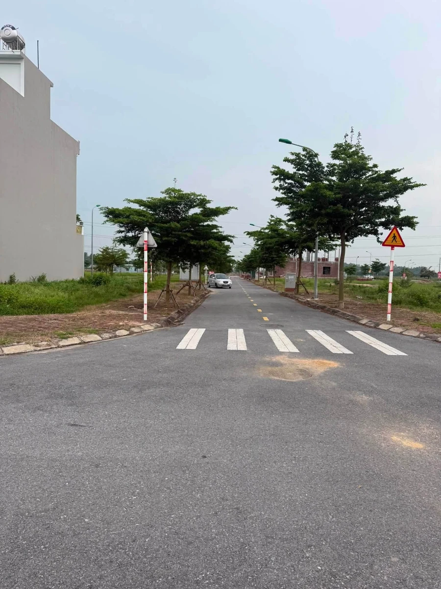Bán đất Contrexim Viu Công Viên 80m2, 2 tỷ - Ảnh 1