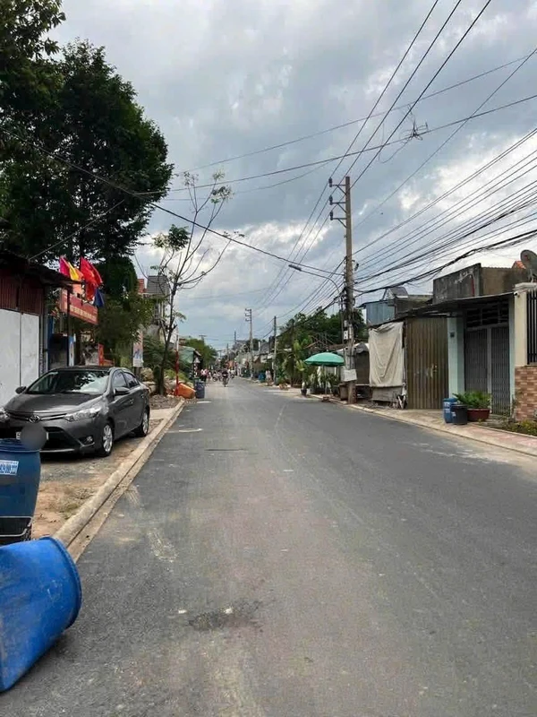 Bán nhà trệt 6x14m, 3 phòng ngủ, nở hậu, nhánh Nguyễn Huy Tưởng, Rạch Giá nha6tynhin