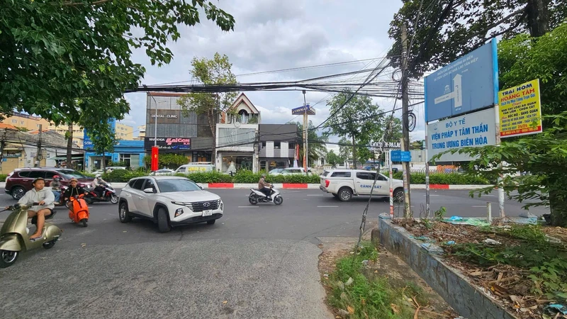 Nhà 3 tầng 3 PN 151m² gần công viên Tân Phong, Đồng Nai, 3 tỷ