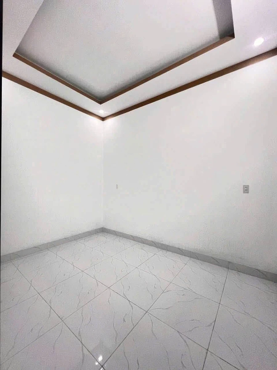 Bán nhà cấp 4 100m2, 3 phòng ngủ Long Bình - Ảnh thu nhỏ 3