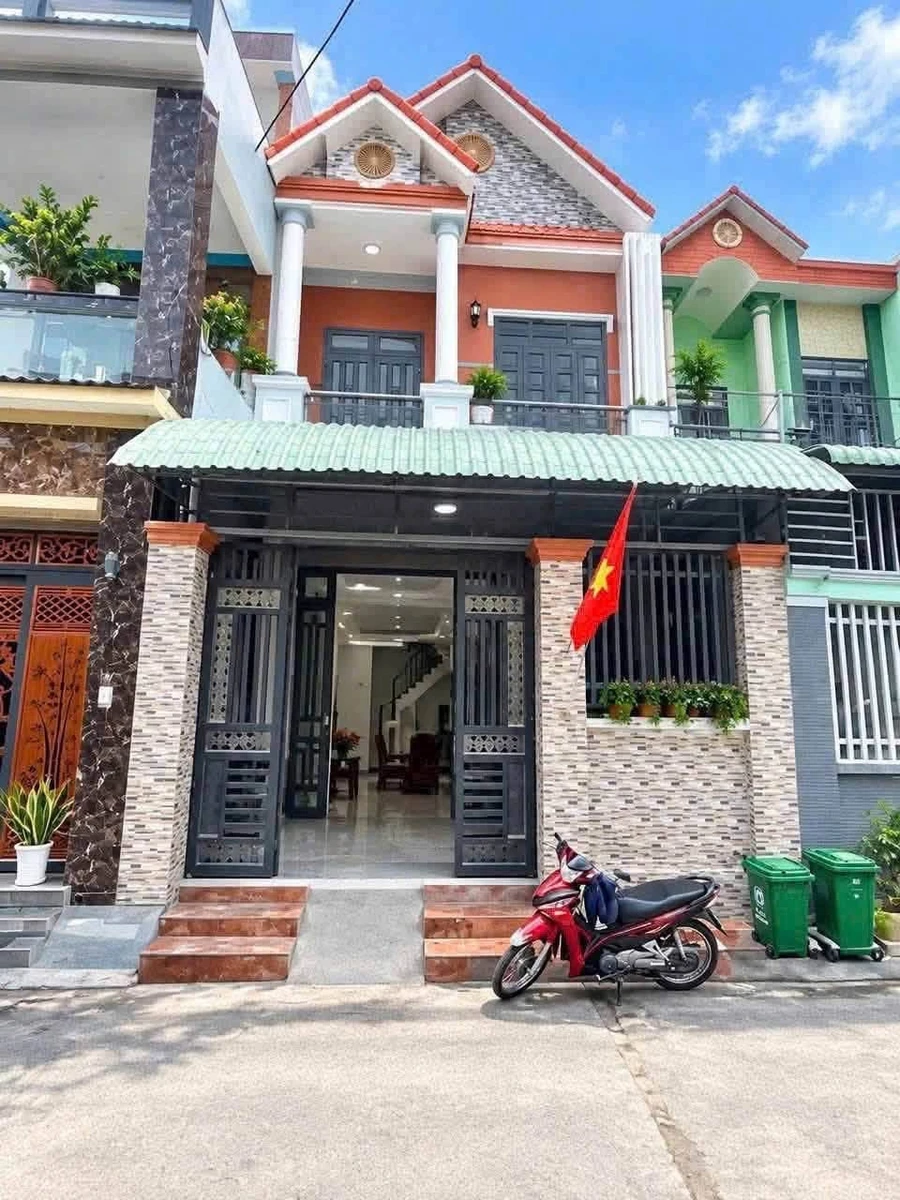 Bán nhà 1 trệt 1 lầu 120m² Tân Phú 3.15 tỷ - Ảnh 1