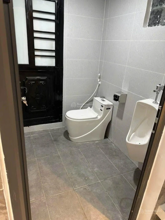 Chính chủ bán tòa nhà văn phòng 100m2, 7 tầng thang máy, vị trí trung tâm đường Cổ Linh, Long Biên - Ảnh thu nhỏ 4