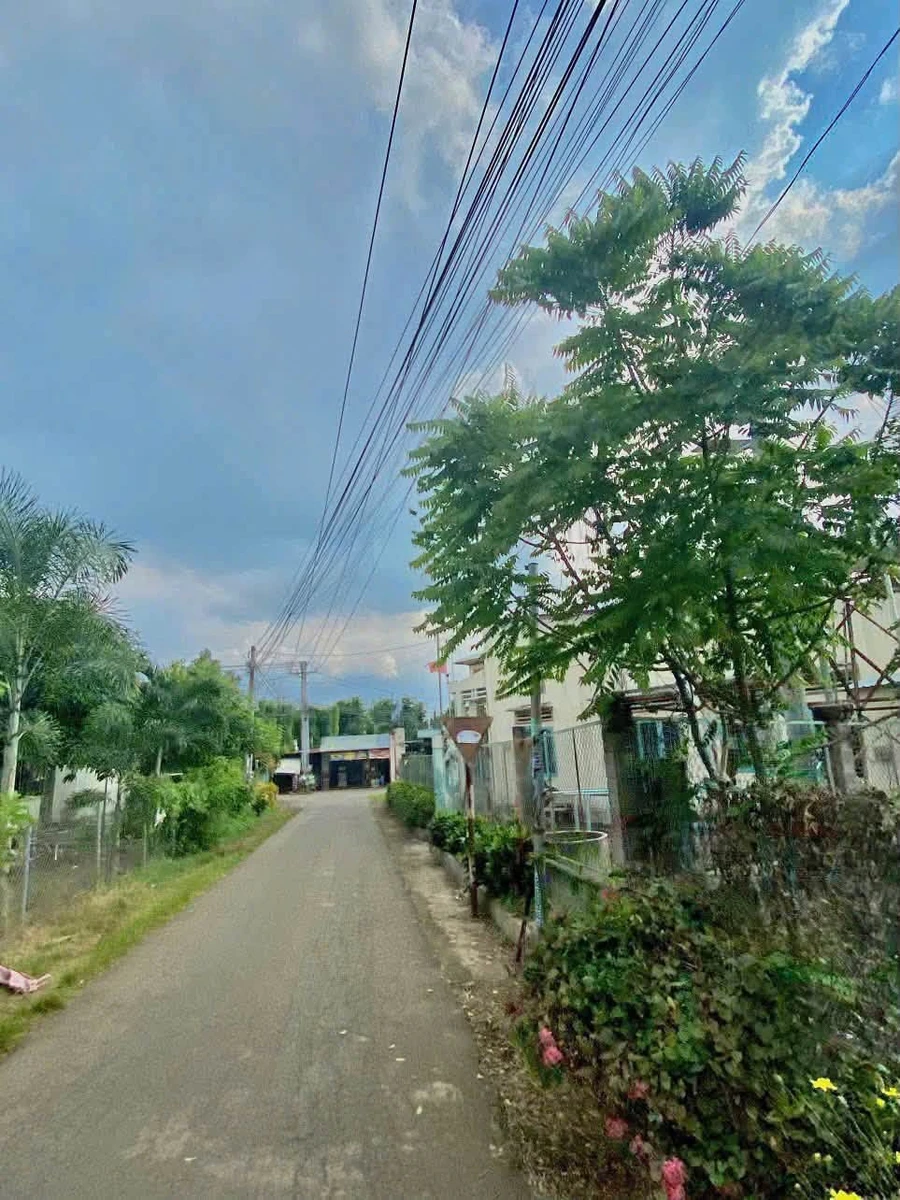 Bán đất nông nghiệp view suối 188m² thổ cư Long Khánh 829 triệu - Ảnh thu nhỏ 3