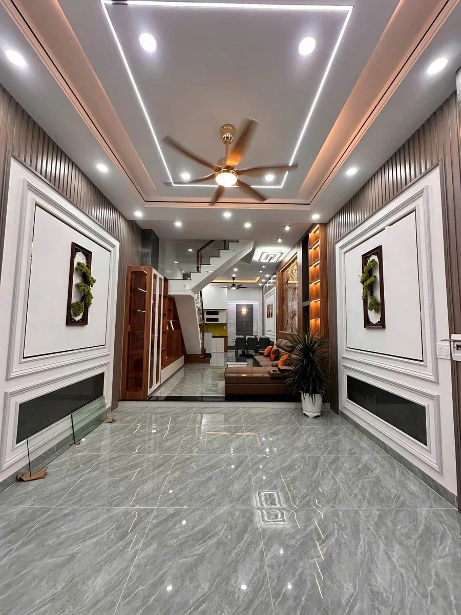 Bán nhà 1 trệt 2 lầu 60m² Dĩ An, Bình Dương 5,8 tỷ - Ảnh thu nhỏ 4