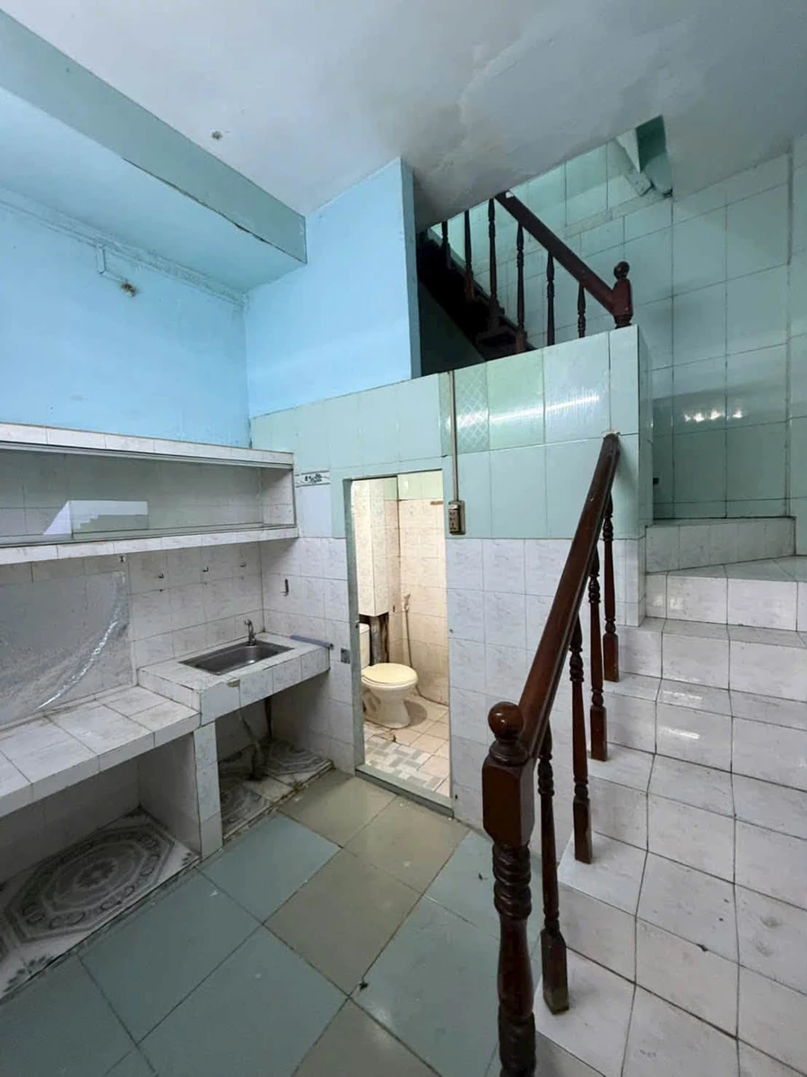 Bán nhà hẻm 64m² 2PN 2WC Lạc Long Quân Quận 11 - Ảnh thu nhỏ 5