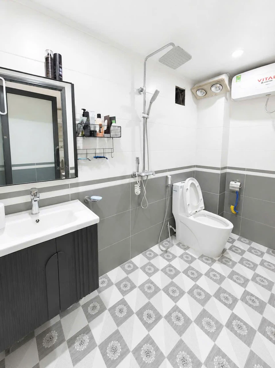 Bán nhà 2 tầng 63m² kinh doanh Hồ Sen 6 tỷ - Ảnh thu nhỏ 5