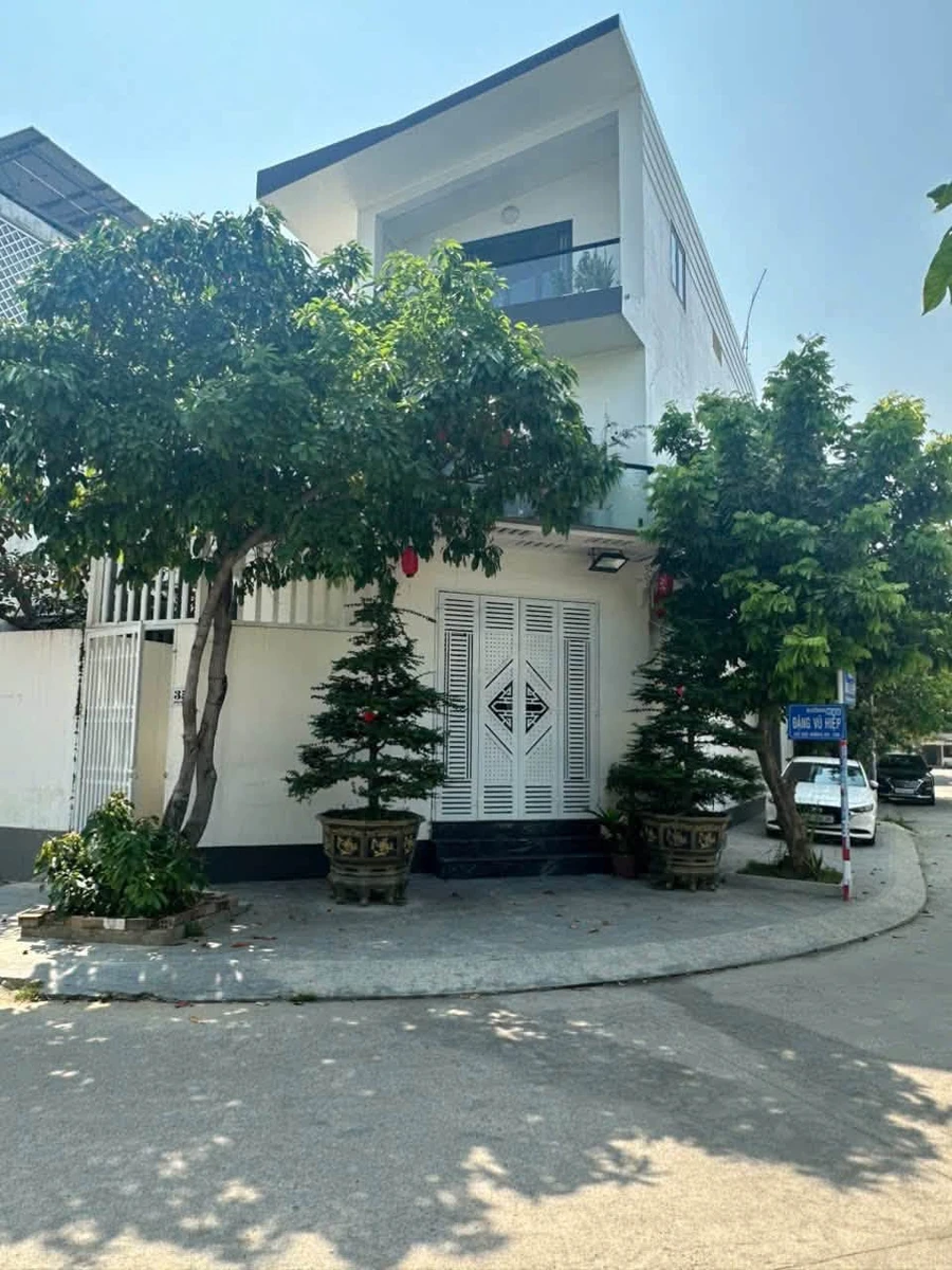 Bán nhà góc mặt tiền 88.9m² 3 tầng ở Nha Trang, giá 9.99 tỷ - Ảnh thu nhỏ 2