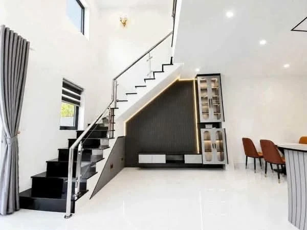 Bán nhà lầu 3 phòng ngủ Bến Tre 1 tỷ 990 triệu, 130m² - Ảnh thu nhỏ 4
