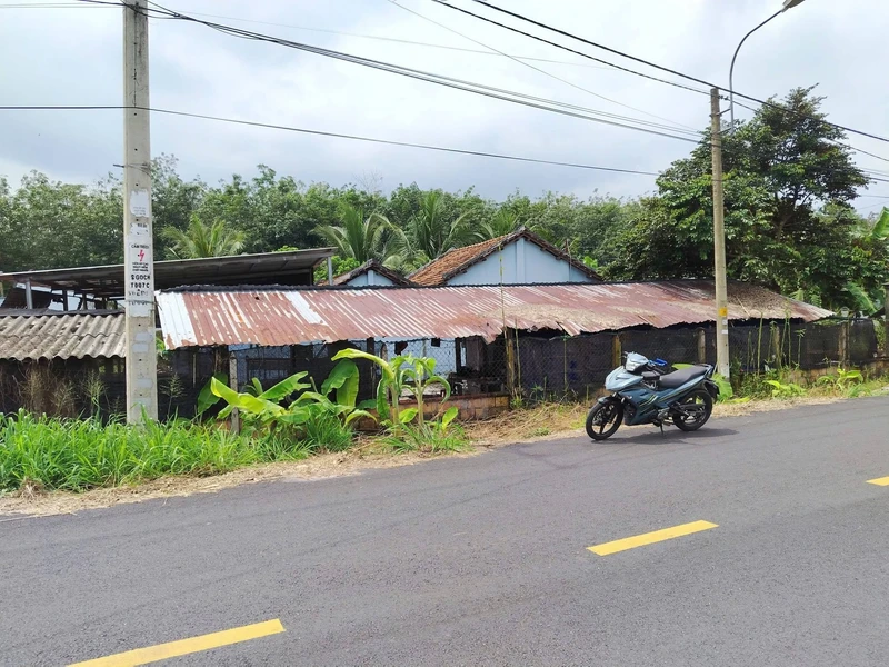 Bán mặt tiền 433,8m2 Bến Nghé Huế, gần Vincom datnenxuantho