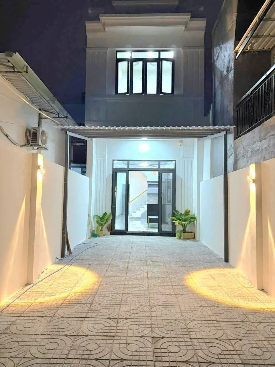 Bán nhà 1 trệt 1 lầu 94m² Ngô Quyền Quận 7 giá 5,1 tỷ - Ảnh 1