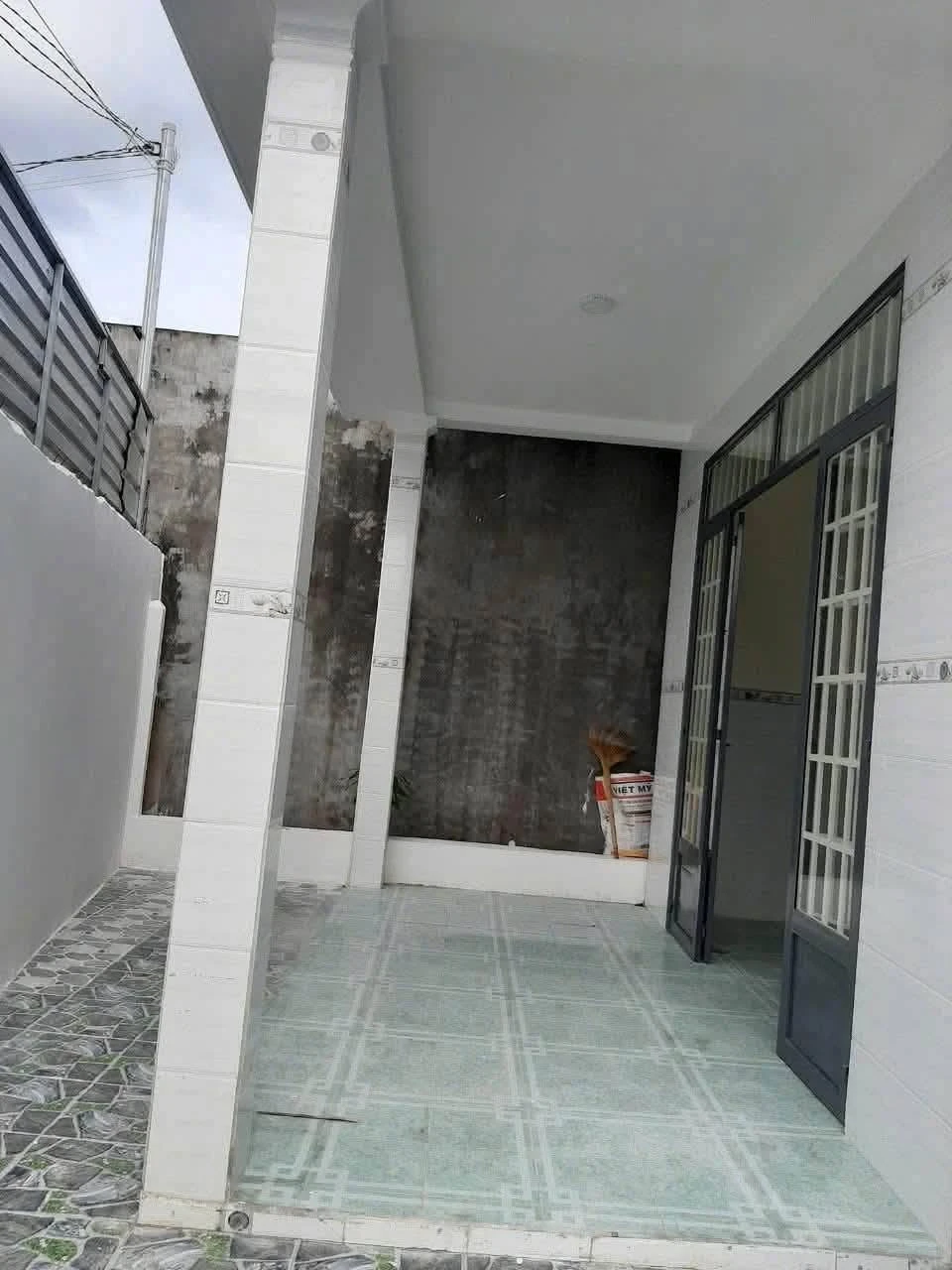 Bán nhà 6m x 14m gần chợ Đình 1 tỷ 850 triệu - Ảnh 1