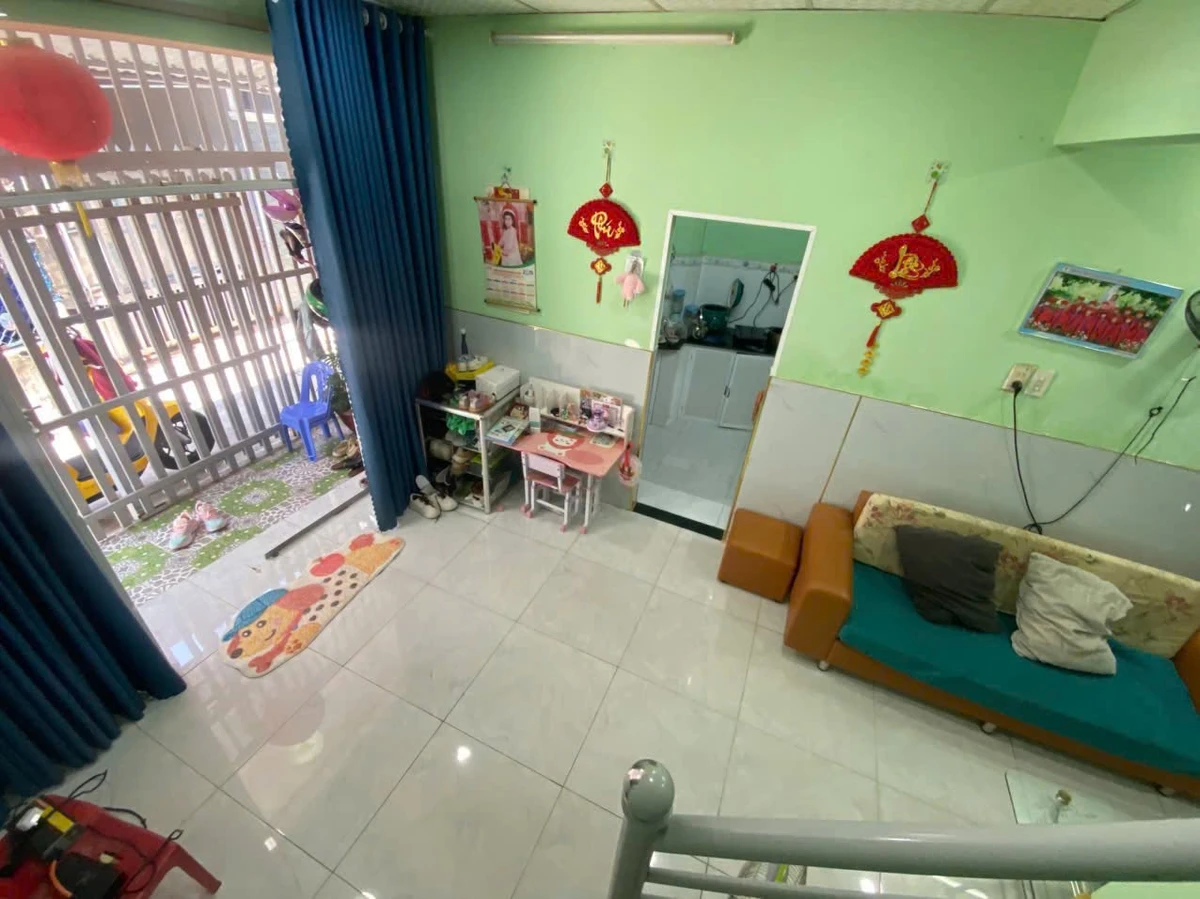 Bán nhà đường Phước Long 35,5m², 1 trệt 1 lầu, 2 phòng ngủ, giá 1,75 tỷ - Nam Nha Trang - Ảnh thu nhỏ 2