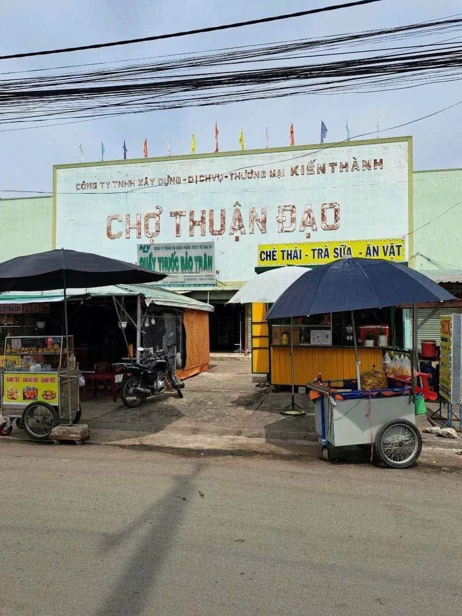 Bán đất mặt tiền kinh doanh 63m² Bến Lức - Ảnh 1