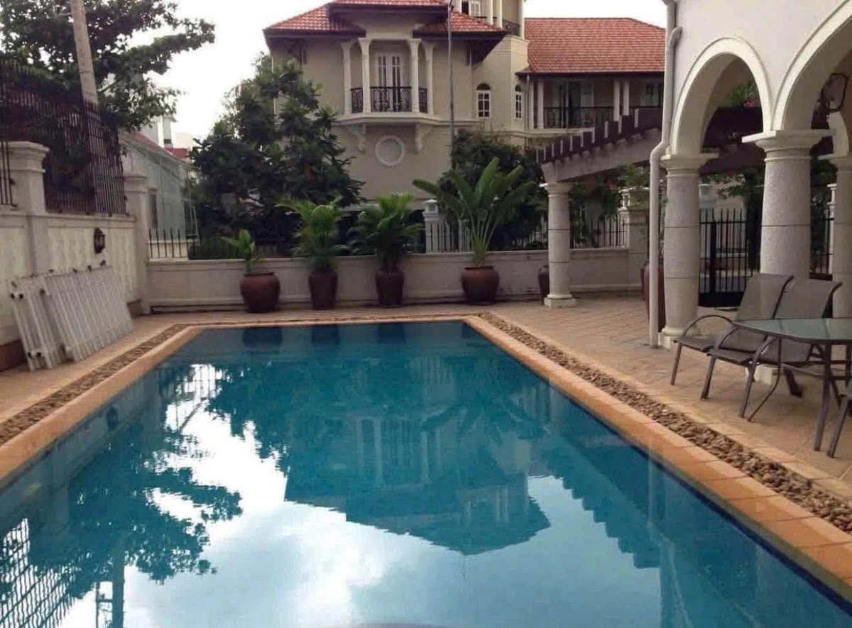 Bán biệt thự căn góc 613,9m² 5PN có hồ bơi, sân vườn đường Nguyễn Văn Hưởng, Thảo Điền - Ảnh thu nhỏ 3