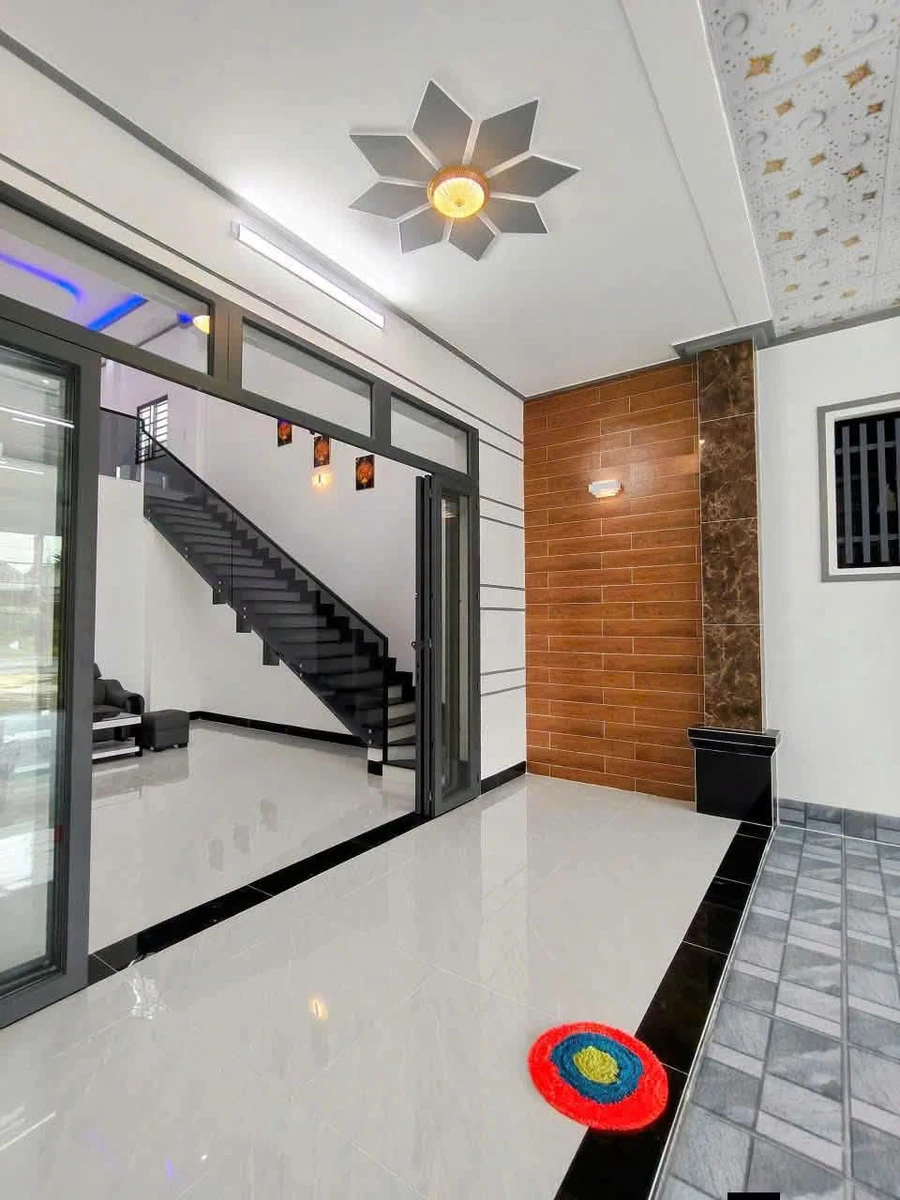 Bán nhà gác lửng 3 phòng ngủ Long Hòa Tây Ninh 164m² giá 2.58 tỷ - Ảnh thu nhỏ 5