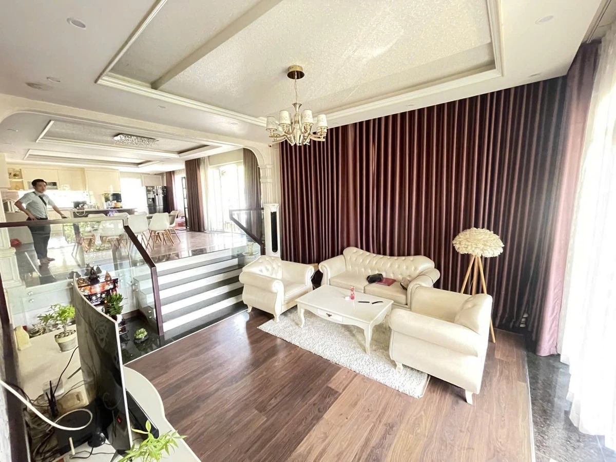 Bán biệt thự 5PN, 360m2, view sông, KDC Rạch Chiếc Q9 - 34.9 tỷ - Ảnh thu nhỏ 4
