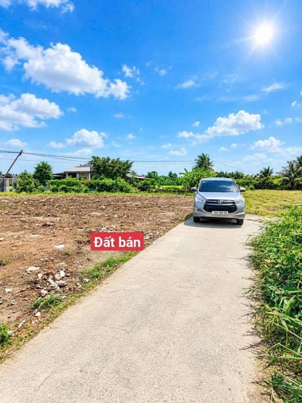 Bán đất thổ cư 409m² giá 650 triệu gần trường học, Tân Trụ