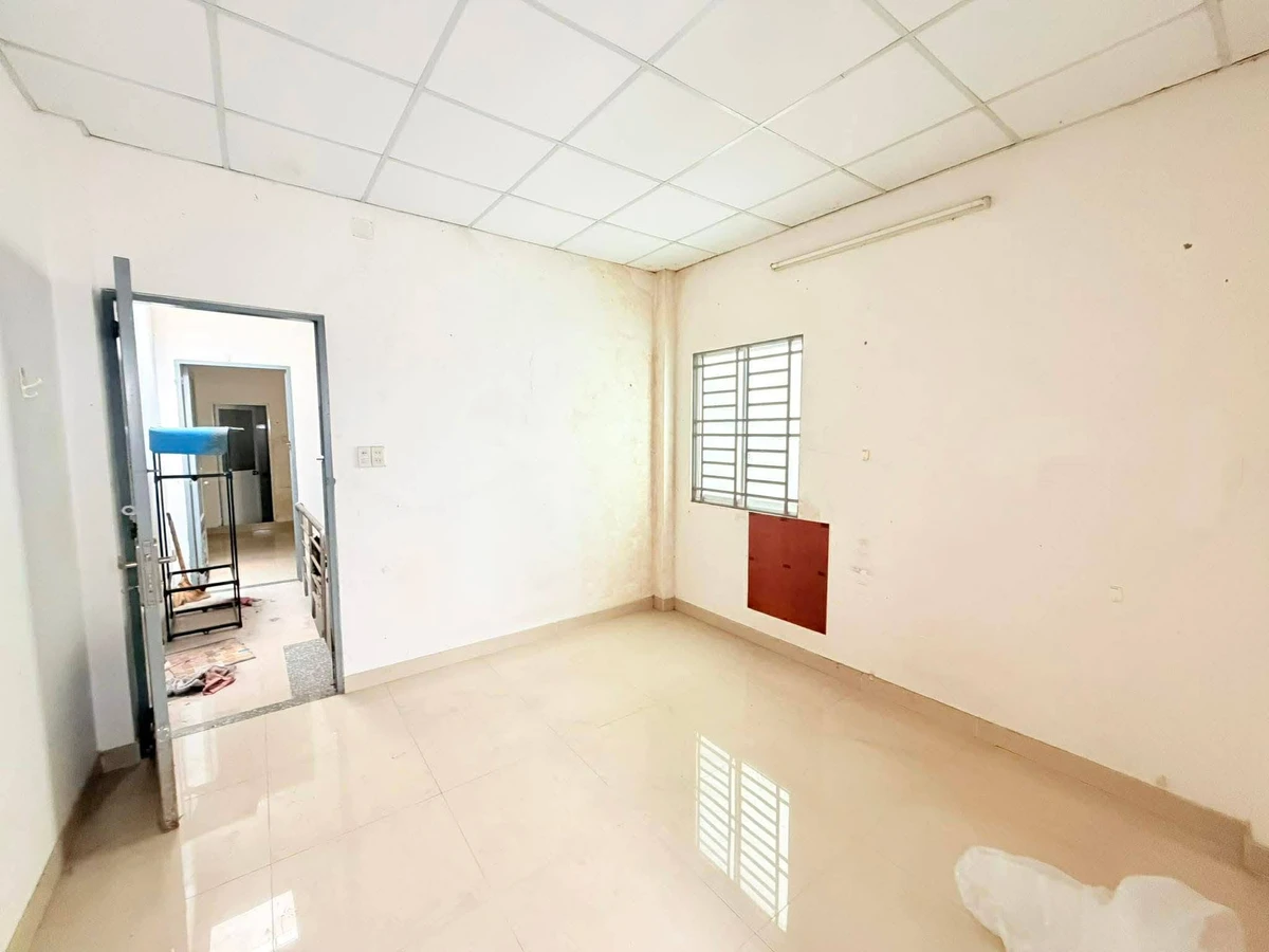Bán nhà Lê Văn Sỹ, Phú Nhuận, 82m², 6 phòng, 8 tỷ - Ảnh thu nhỏ 3