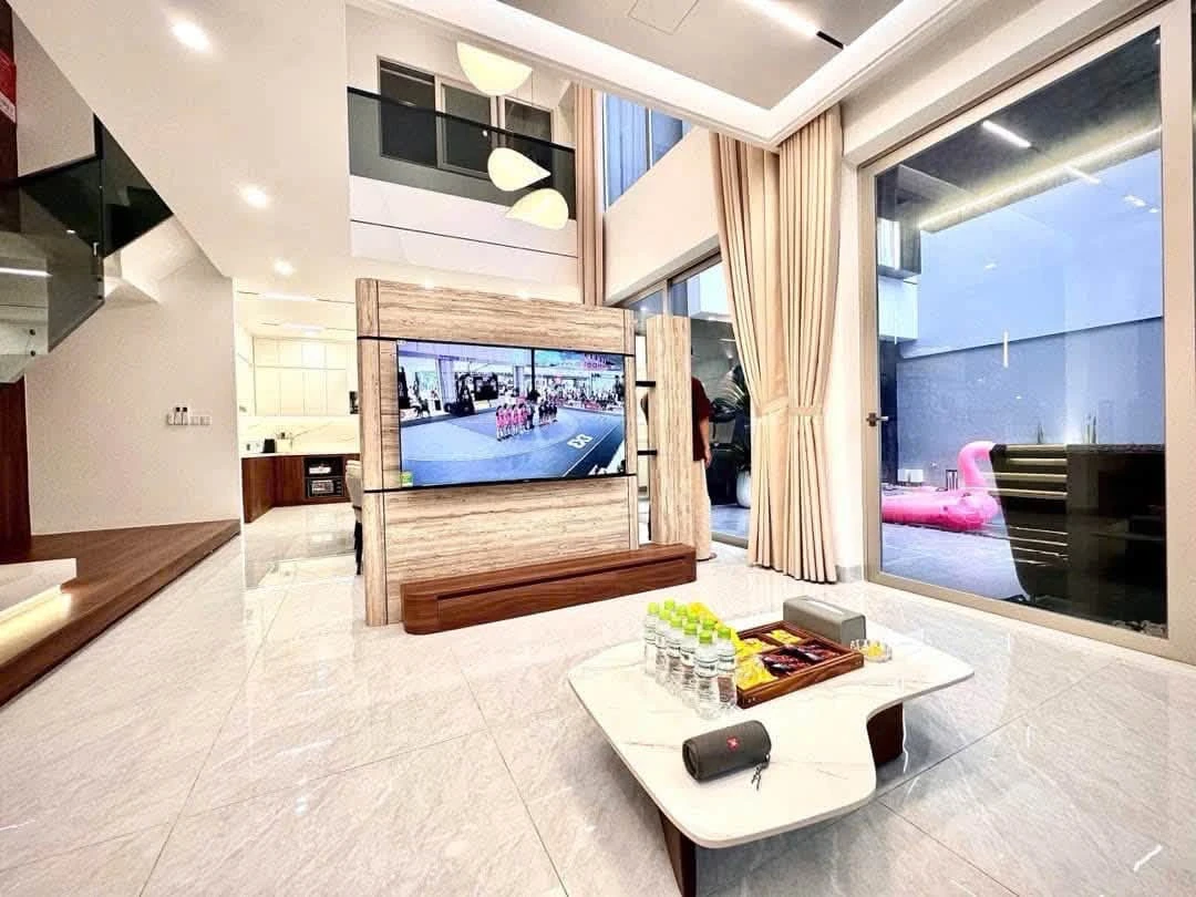 Bán villa Sơn Trà 180m² 6PN, gần biển Mỹ Khê - Ảnh thu nhỏ 3