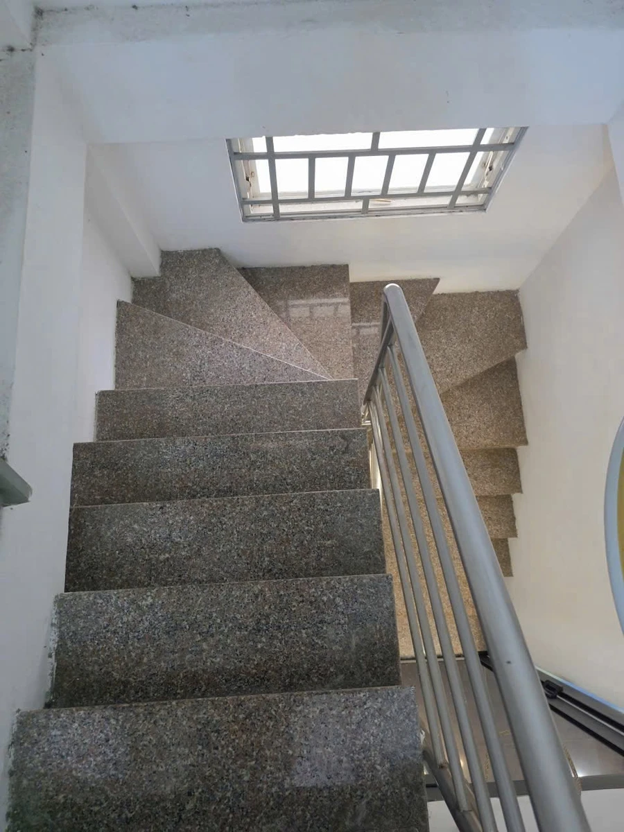 Bán nhà 2 mặt tiền hẻm xe hơi đường Lương Thế Vinh, Tân Phú, 6.3x7m, giá 3,9 tỷ - Ảnh thu nhỏ 4