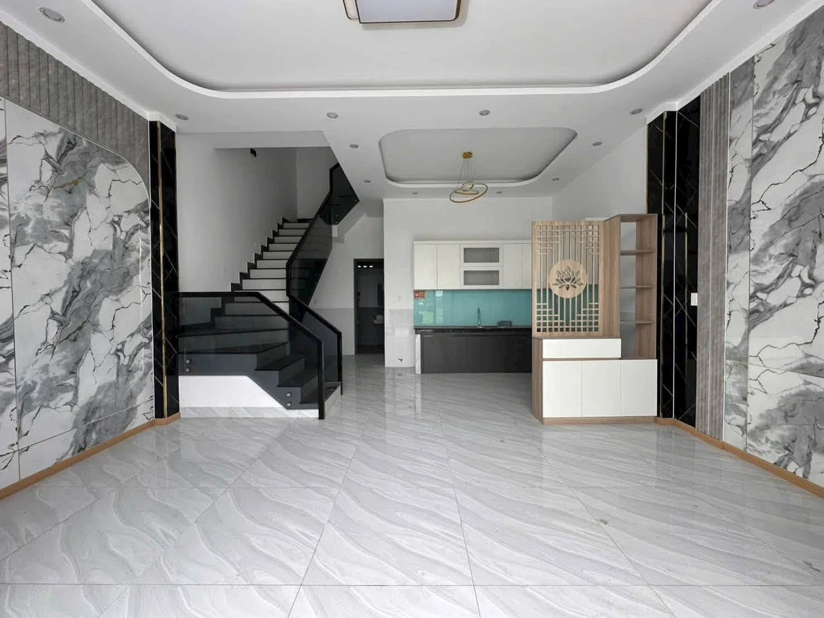 Bán nhà lầu 80m² 3 PN 2 WC mới hoàn thiện Bờ Kè Bưu Long - Ảnh thu nhỏ 4