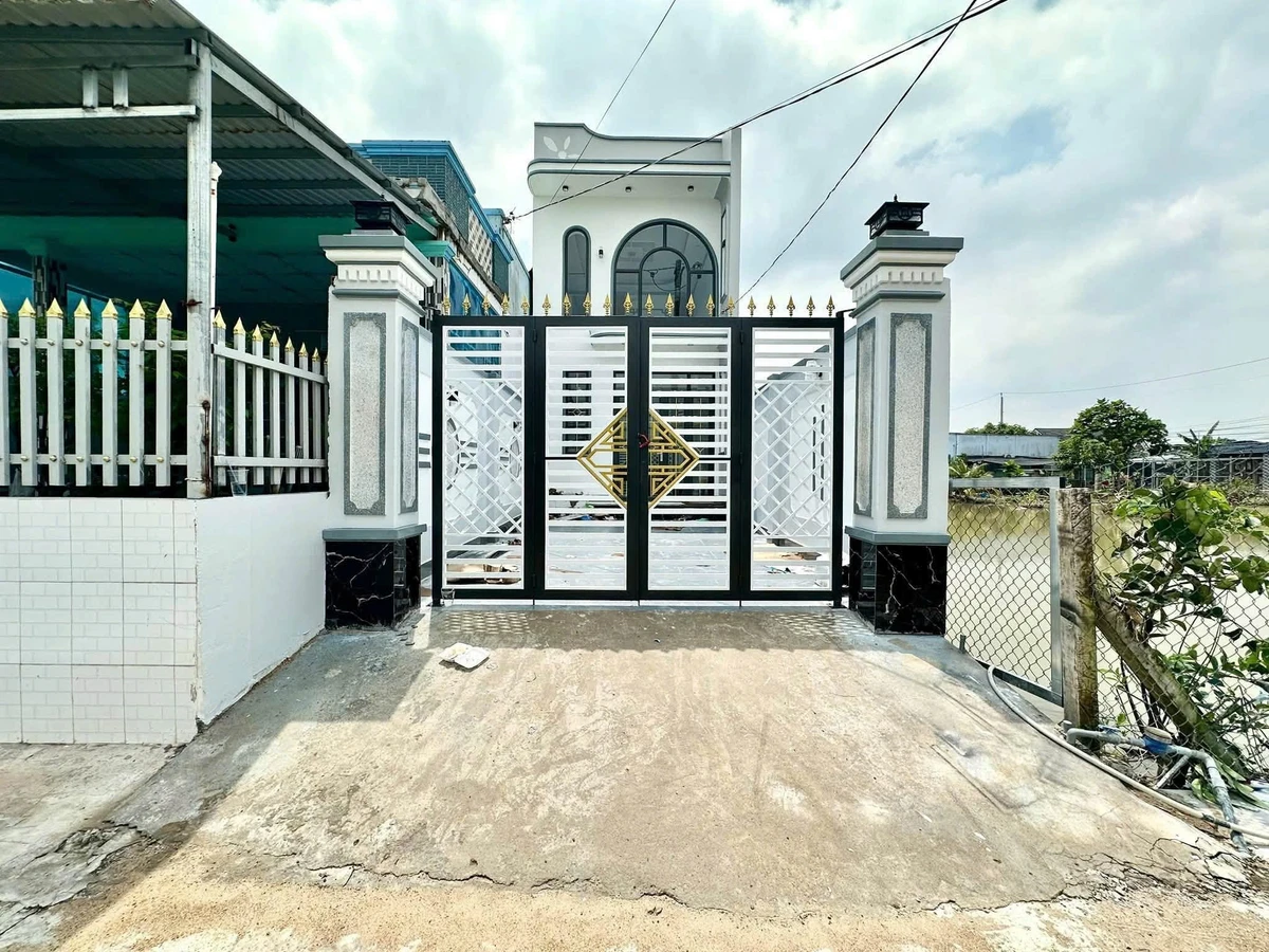 Nhà gác lửng bán Long An 3PN 84m2 - Ảnh 1