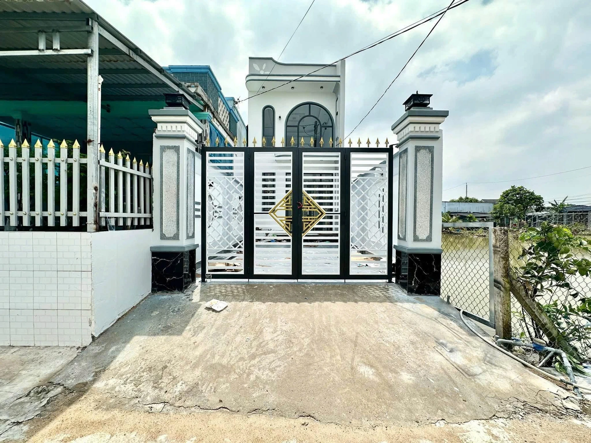 Nhà gác lửng bán Long An 3PN 84m2 - Ảnh 1