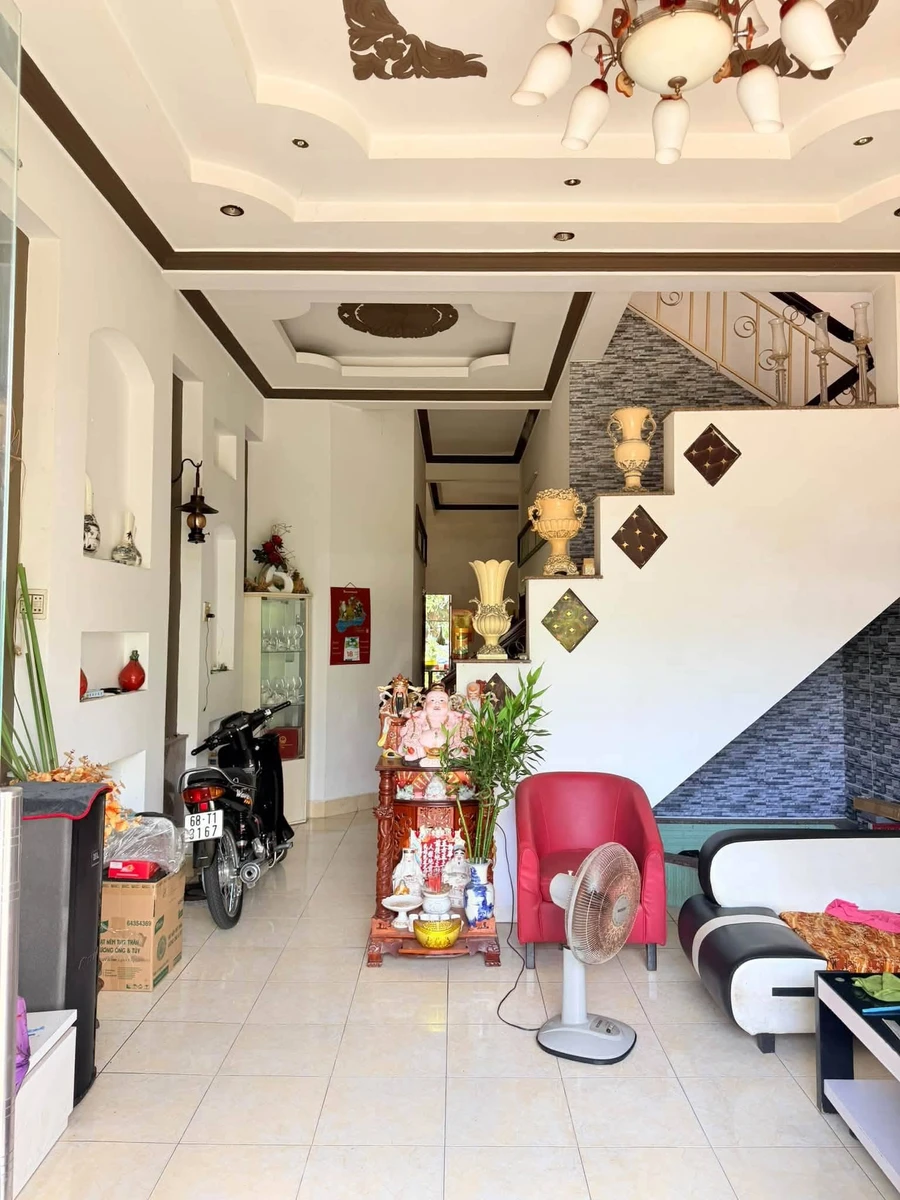 Bán nhà sân vườn 4PN 328m² An Bình Rạch Giá 2.4 tỷ - Ảnh thu nhỏ 3