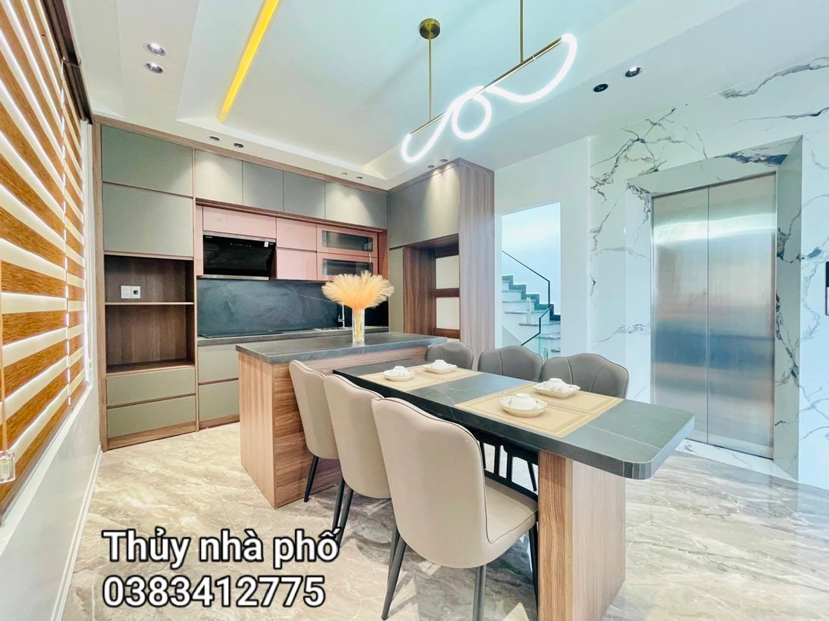 Bán nhà 5 tầng có thang máy 60m2 Thiên Lôi gần Aeon - Ảnh thu nhỏ 3