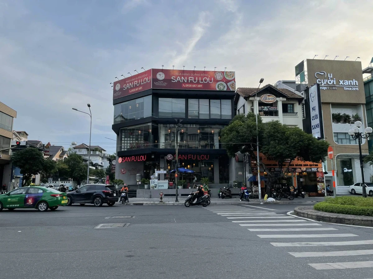 Bán shophouse góc 2 mặt tiền Phan Xích Long, 243.5m² - Ảnh thu nhỏ 2