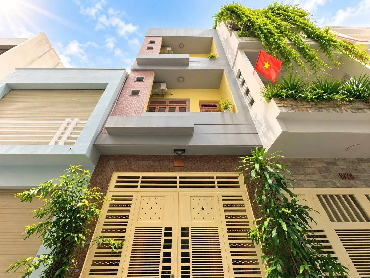 Bán nhà 4 tầng hẻm xe hơi 6m đường Đoàn Thị Điểm, Phú Nhuận, 52m2, 12,95 tỷ - Ảnh 1