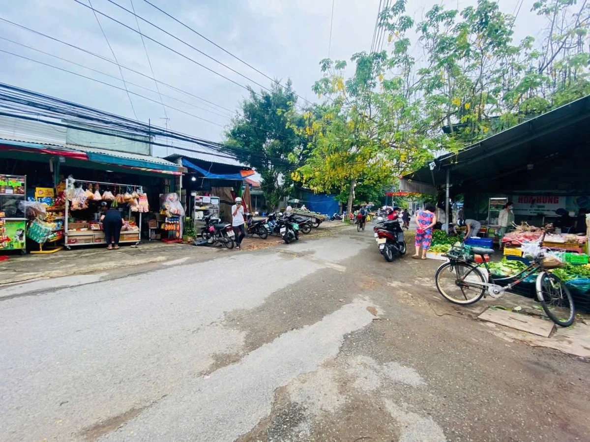 Bán nhà 3 phòng ngủ 141m2 Phường Thống Nhất, Bình Tân - Ảnh thu nhỏ 2