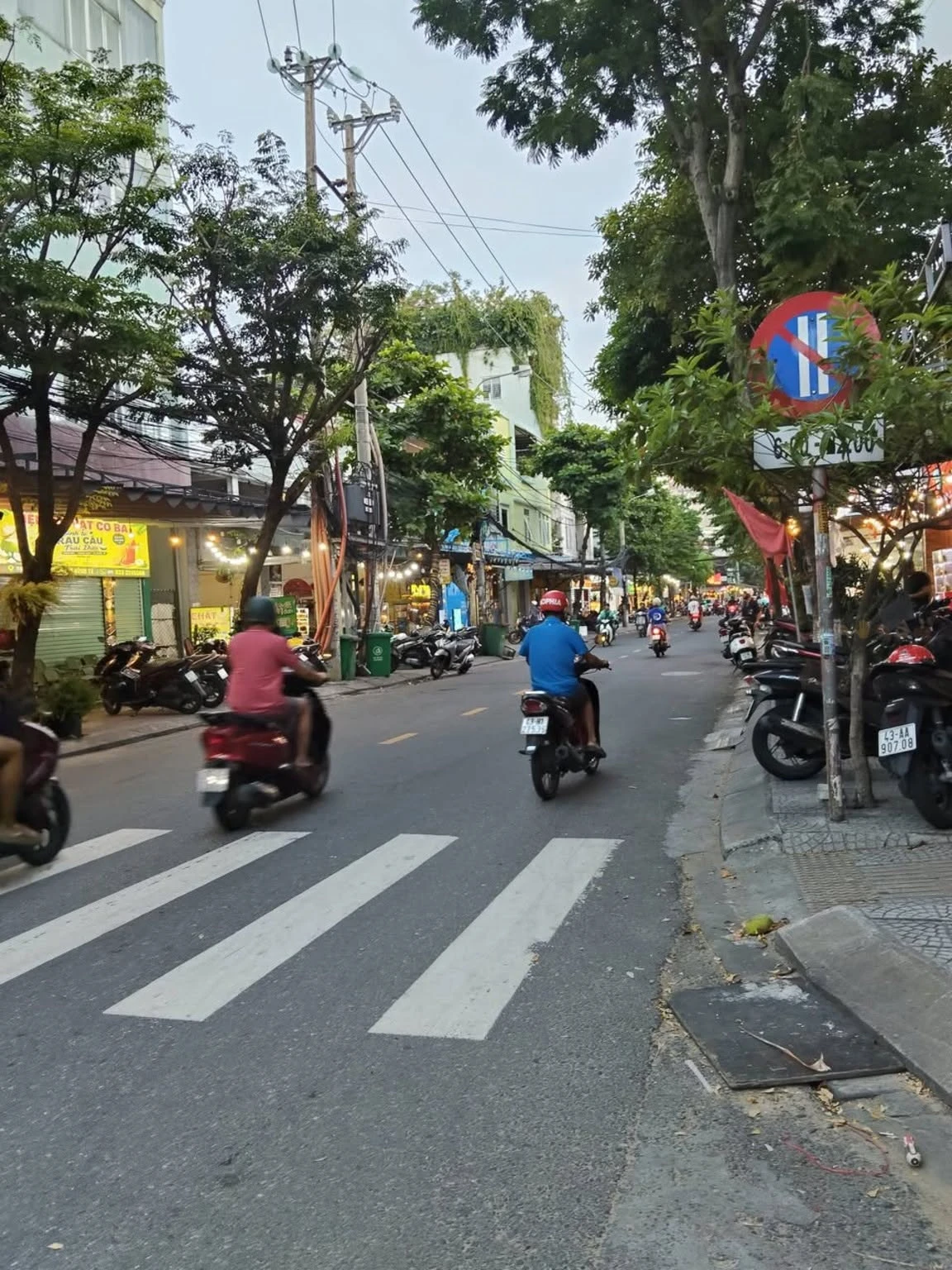 Bán tòa nhà 3 tầng 82m2 khu An Thượng gần biển Mỹ Khê, Đà Nẵng - Ảnh 1