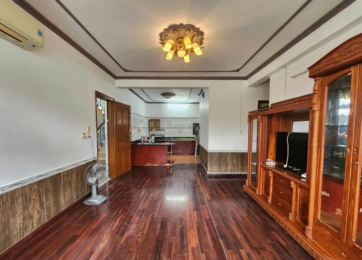 Bán căn hộ mặt tiền Nguyễn Tri Phương, Quận 5, 65m2, 2PN, giá 3 tỷ - Ảnh thu nhỏ 2