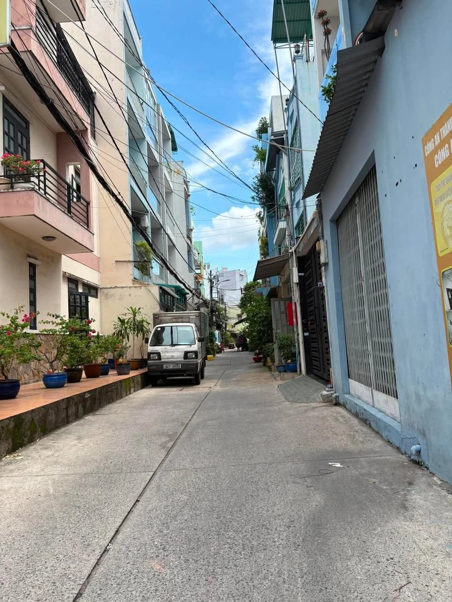 Bán nhà hẻm 6m đường Bình Thới, Quận 11, 67m², 4 tầng, giá 9,3 tỷ - Ảnh 1