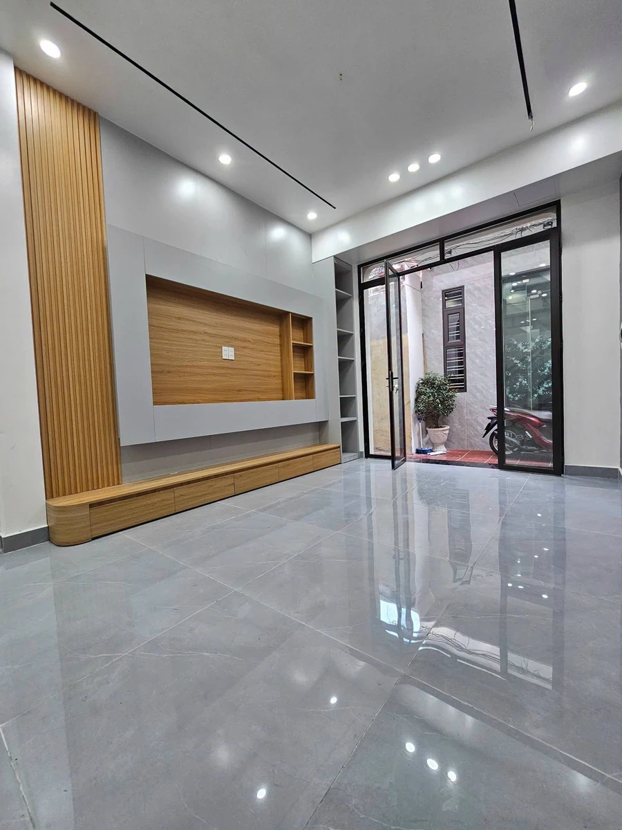 Nhà bán 33m² 4 phòng ngủ Trần Nguyên Hãn - Ảnh thu nhỏ 3