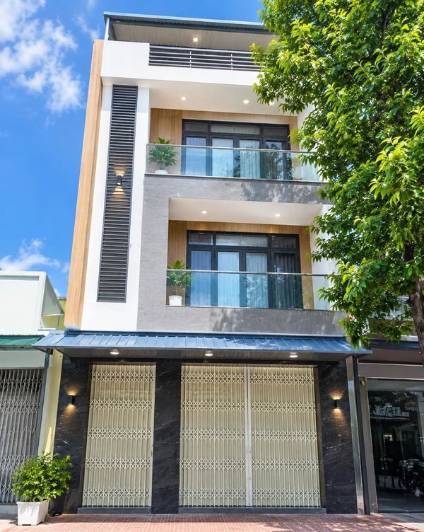 Bán nhà mới góc 2 mặt tiền ngang 4m, 61,6m² đường Huỳnh Tấn Phát, Quận 7 157a