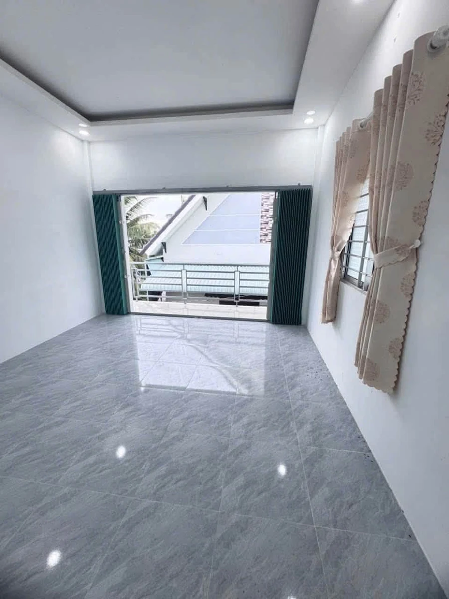 Bán nhà 1 trệt 1 lầu đối diện Chợ Chùa Phú Tân 136m² - Ảnh thu nhỏ 5