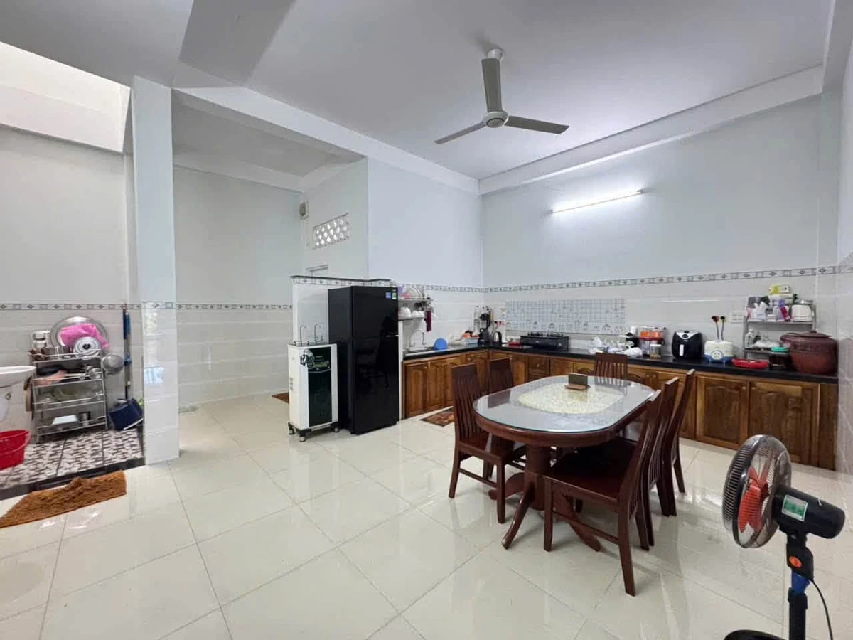 Bán nhà 2 tầng 126m² Bình Kiến Nhà Bè, 2 tỷ 6 - Ảnh 1