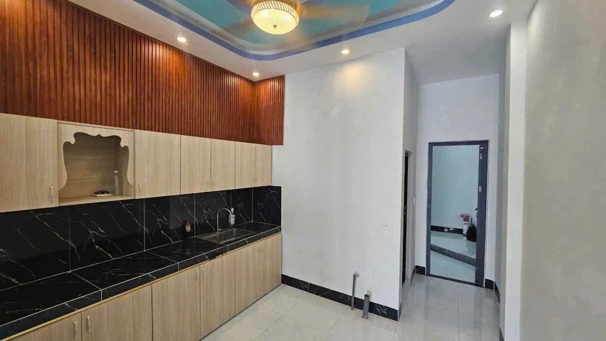 Bán nhà mới 1 trệt 1 lầu 3 PN 55.5m² Rạch Giá - Ảnh thu nhỏ 5