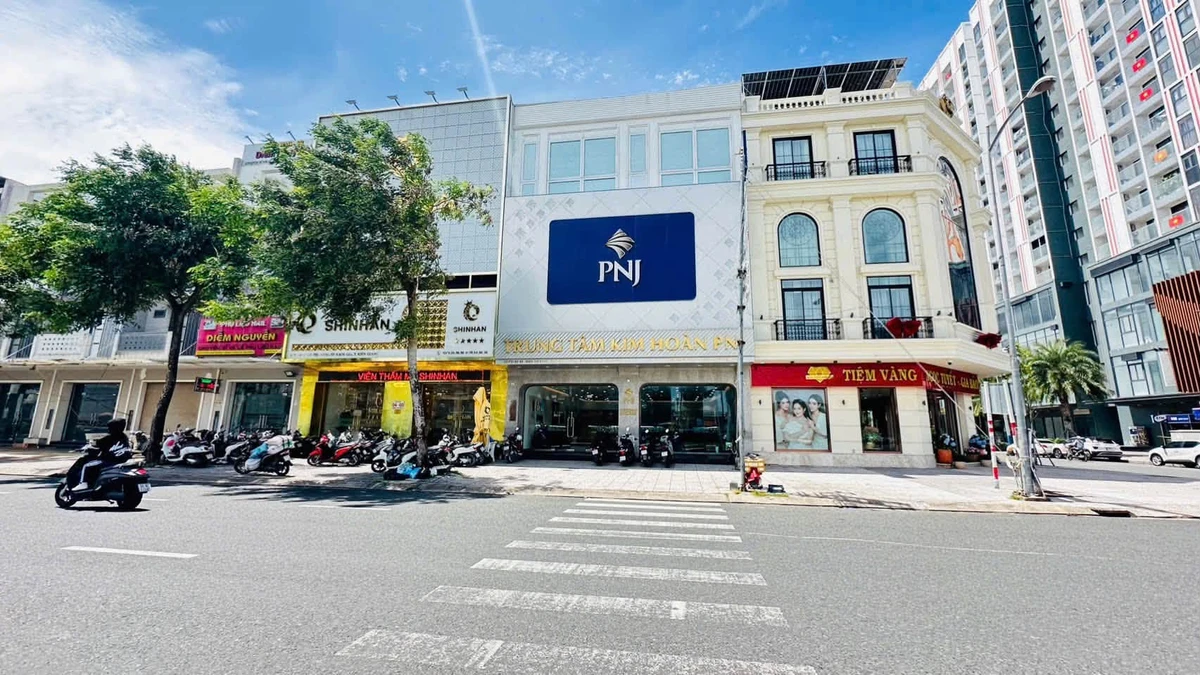 Bán nhà phố 4 lầu Phan Thị Ràng, 240m², 25.5 tỷ - Ảnh thu nhỏ 2