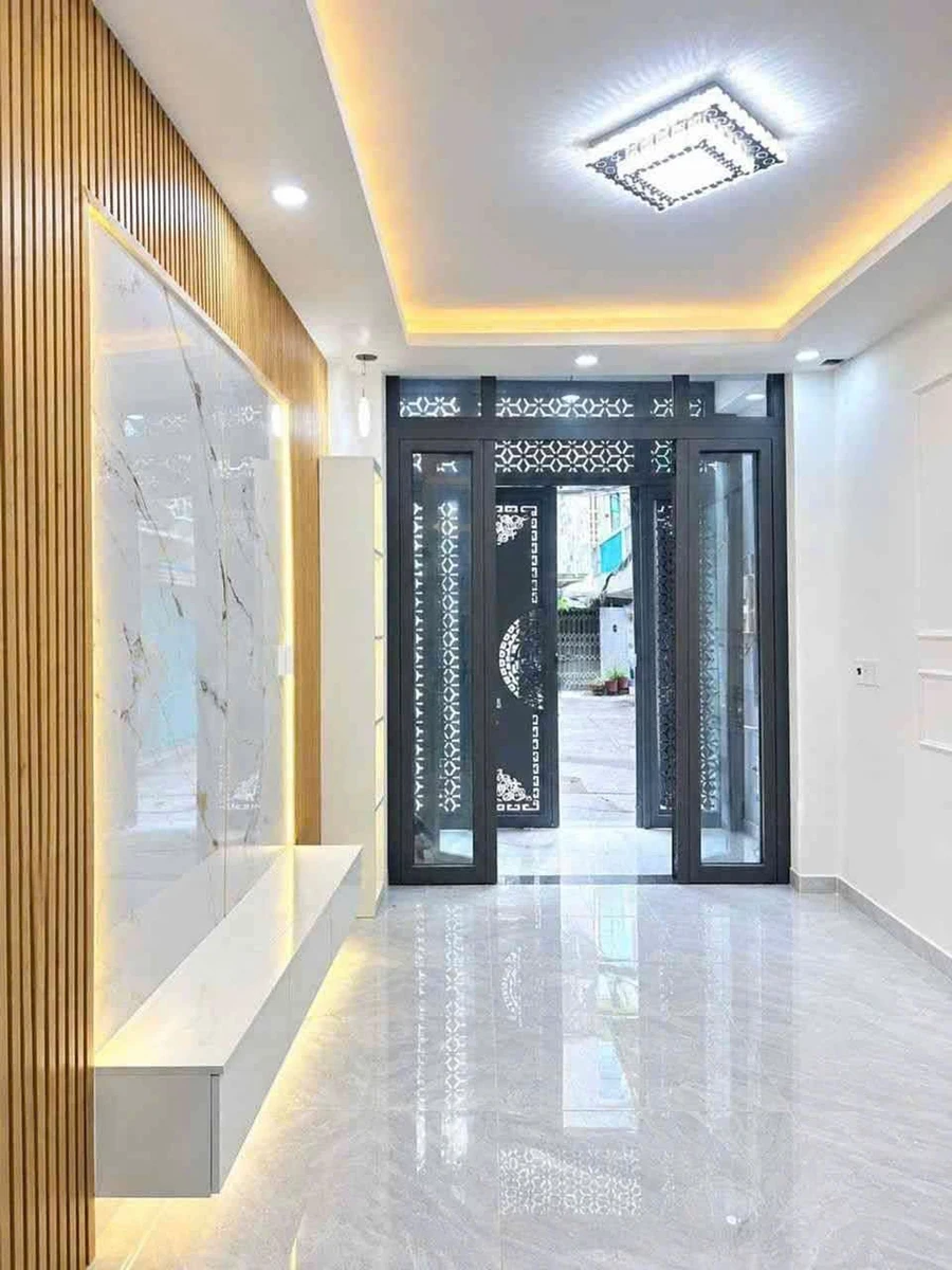 Bán nhà Hưng Phú Phường 9 Quận 8, 15m², full nội thất, 750 triệu - Ảnh 1