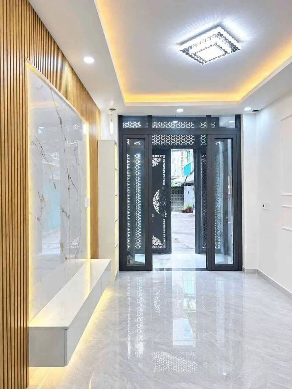 Bán nhà Hưng Phú Phường 9 Quận 8, 15m², full nội thất, 750 triệu - Ảnh 1