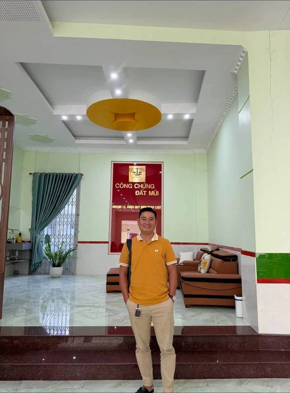 Bán nền đất 320m² mặt tiền Hải Thượng Lãng Ông, Cà Mau