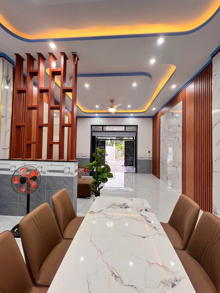 Bán nhà 2 phòng ngủ 110m² sổ riêng gần ngã 3 Thái Học - Ảnh 1
