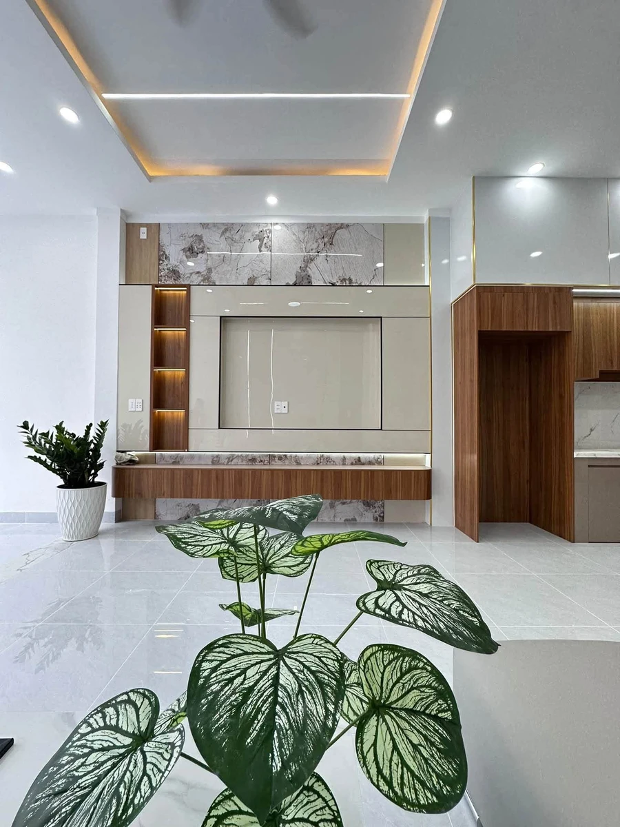 Bán nhà lầu hiện đại 3 phòng ngủ 140m² gần BigC Go - Ảnh thu nhỏ 3