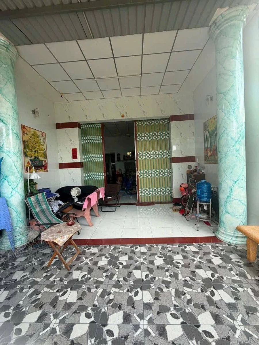 Bán nhà 2PN Tân Phú 140m² giá 1 tỷ 550 - Ảnh 1