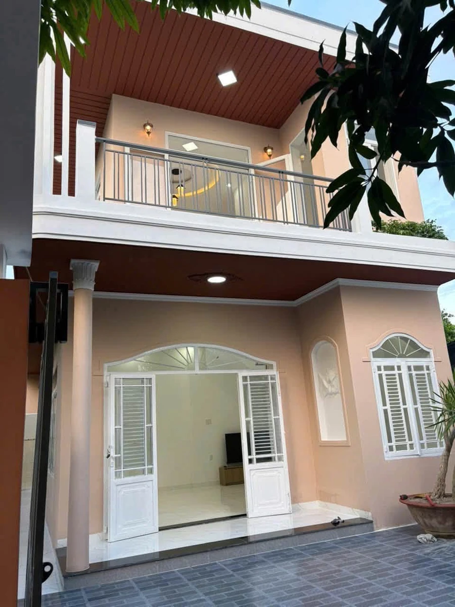 Bán nhà 1 trệt 1 lầu 177m2, 3 phòng ngủ tại Phú Lộc Đông 1, Diên Khánh, Khánh Hòa - Ảnh thu nhỏ 2