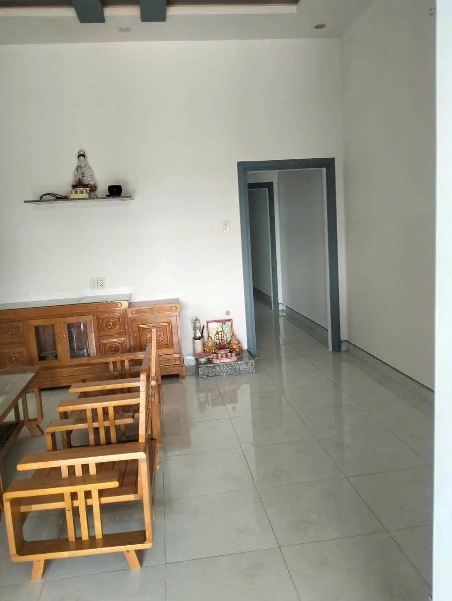 Bán nhà cấp 4 317m2 có sân vườn, nhánh đường 16 Hoà Long, Bà Rịa, giá 2,3 tỷ - Ảnh thu nhỏ 3